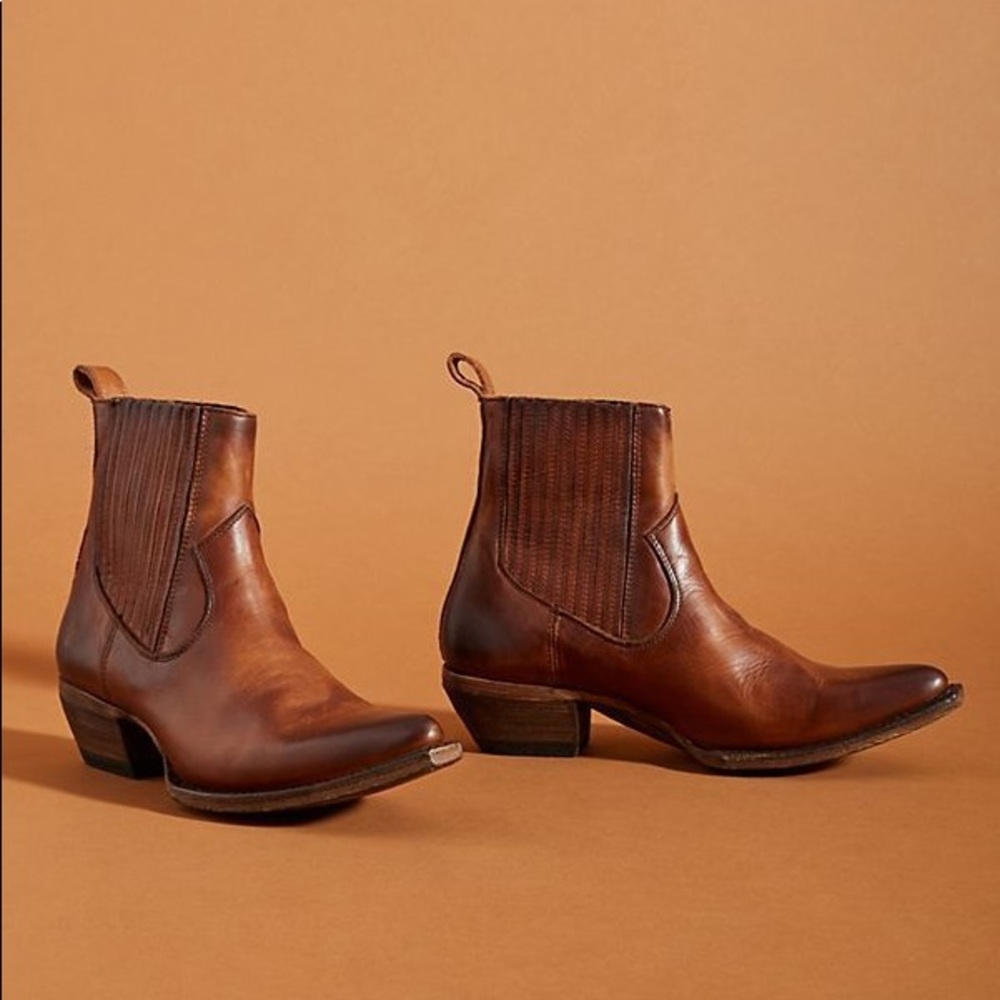 Frye Sacha Chelsea Cognac Leather Ankle Booties - Picture 2 of 16